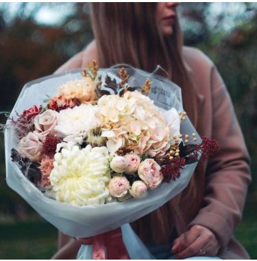 Букет із хризантем та гортензії &quot;Морозний ранок&quot;