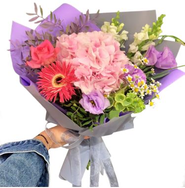 Букет з гербер та гортензій &quot;Літній мікс&quot;