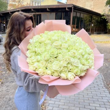 Білі троянди 101