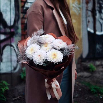 Букет з хризантем &quot;Білий-Ніжний&quot;