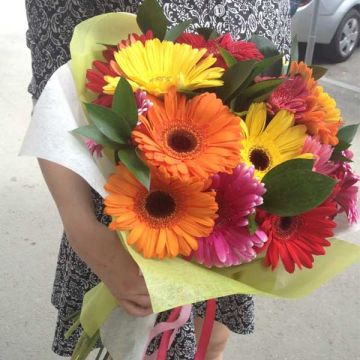 Букет з гербер "Поцілунок сонця"