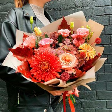 Осінній букет з хризантемою &quot;Куеркус&quot;