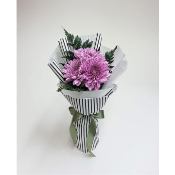 Букет з рожевою хризантемою Філла