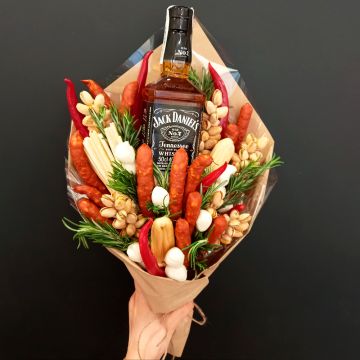 Букет з ковбасок та віскі &quot;Джек&quot;