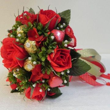 Букет із цукерок "Червоні троянди"