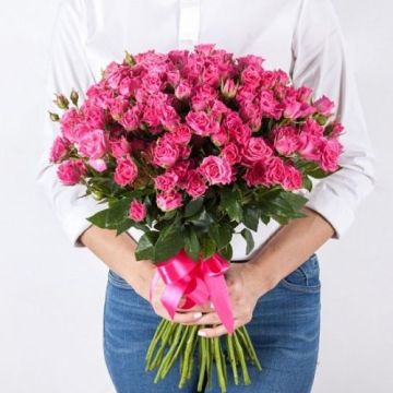 Букет 25 кущових троянд