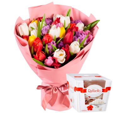 35 тюльпанів та коробка рафаелло