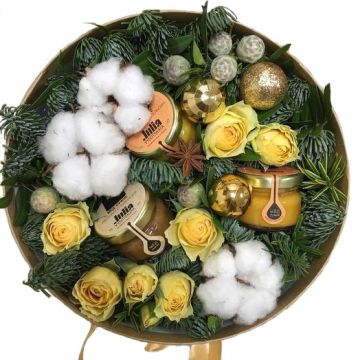 Новорічна подарункова коробка з медом та живими квітами &quot;Вінні&quot;