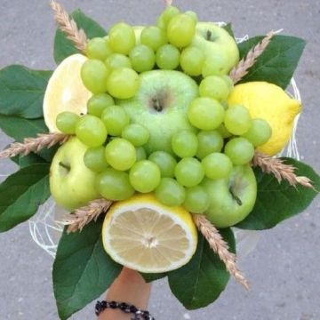 Фруктовий букет Виноград Яблуко
