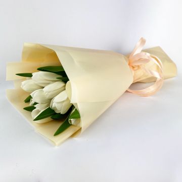 Букет з 9 тюльпанів