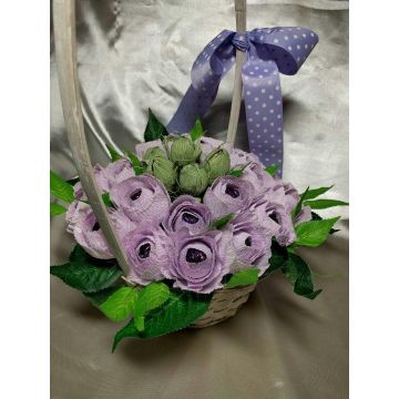 Сирень из конфет