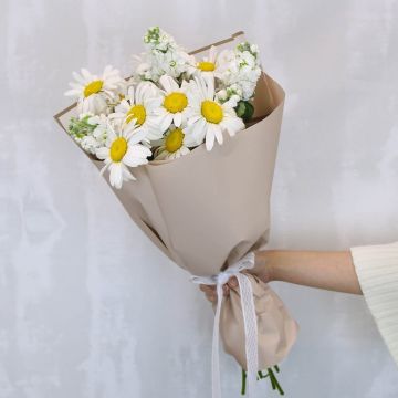 Летний букет Ромашки и Матиола
